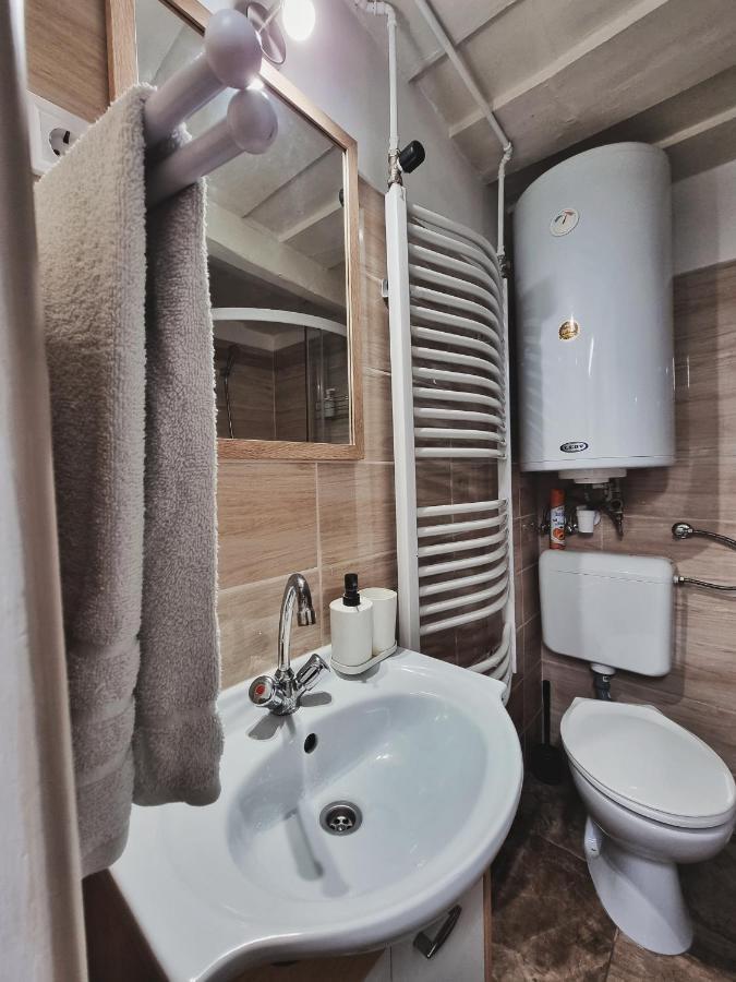 GyöngyösGyongy Apartmanhazakアパートメント エクステリア 写真