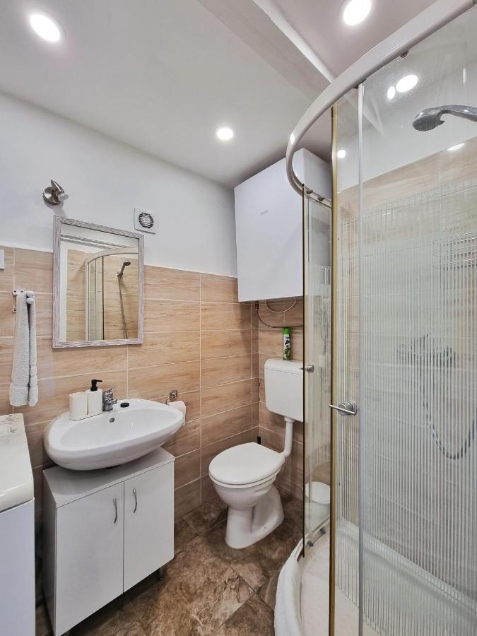 GyöngyösGyongy Apartmanhazakアパートメント エクステリア 写真